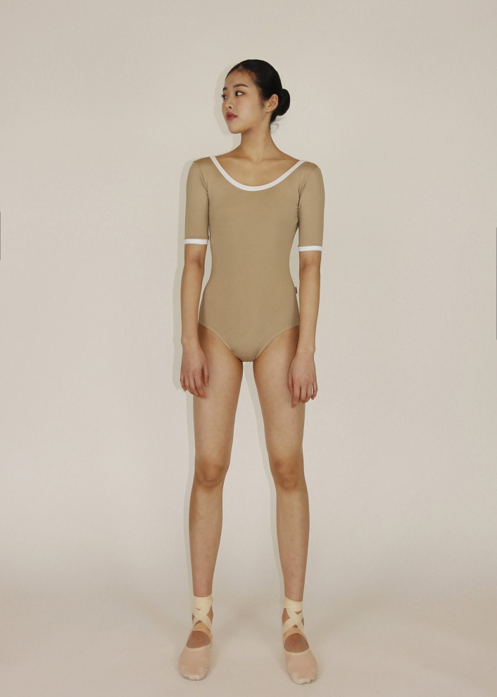 POTA│1 leotard (tan)